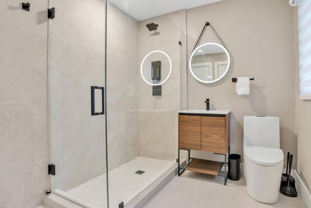Stunning 2 Story Villa With Pool Форт-Лодердейл Екстер'єр фото